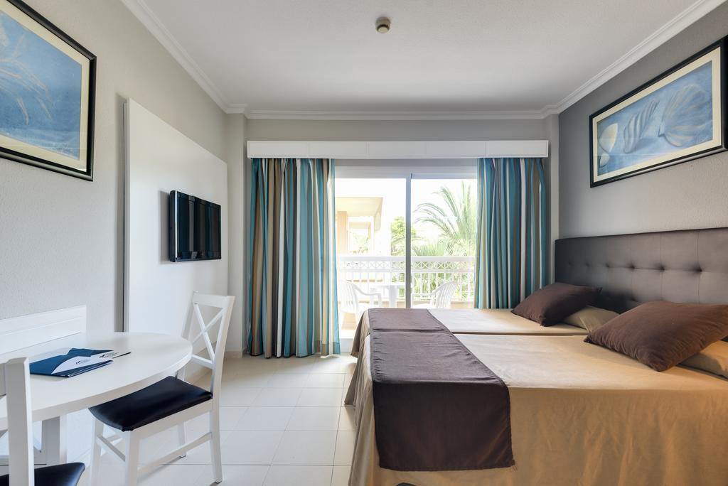 Aparthotel Green Garden Cala Ratjada  Pokoj fotografie